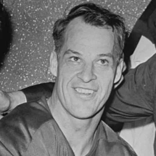 Andrew Bloom